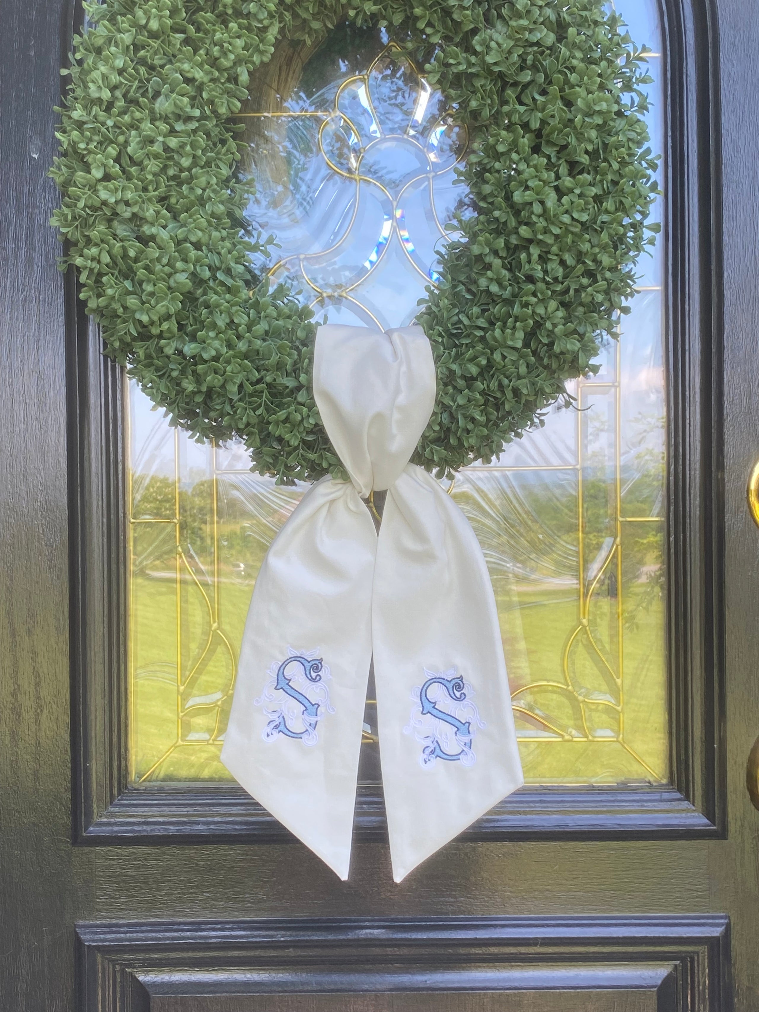 Wreath Sash with Ornate Single Monogram